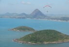 Cidade do ES surpreende com praias de águas calmas e paisagens encantadoras