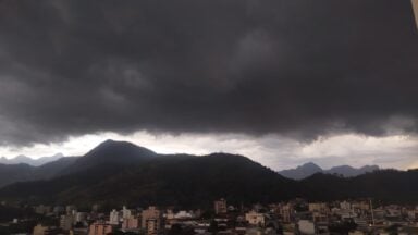Defesa Civil emite alerta de granizo e temporal para Cachoeiro e Castelo