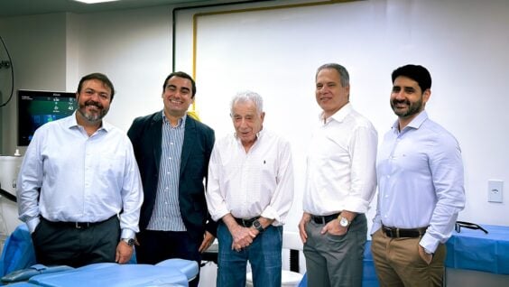 Nova era na oftalmologia: cirurgia de catarata em 4D chega a Cachoeiro de Itapemirim